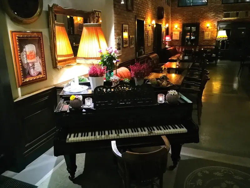 Restaurant nuntă Cluj – Rochelle Restaurant And Pub